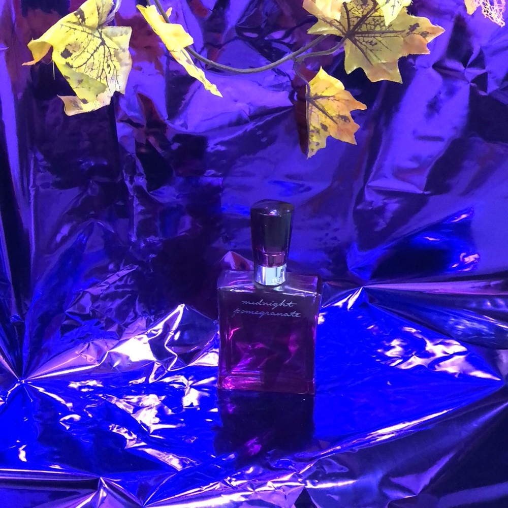 New Midnight Pomegranate perfume